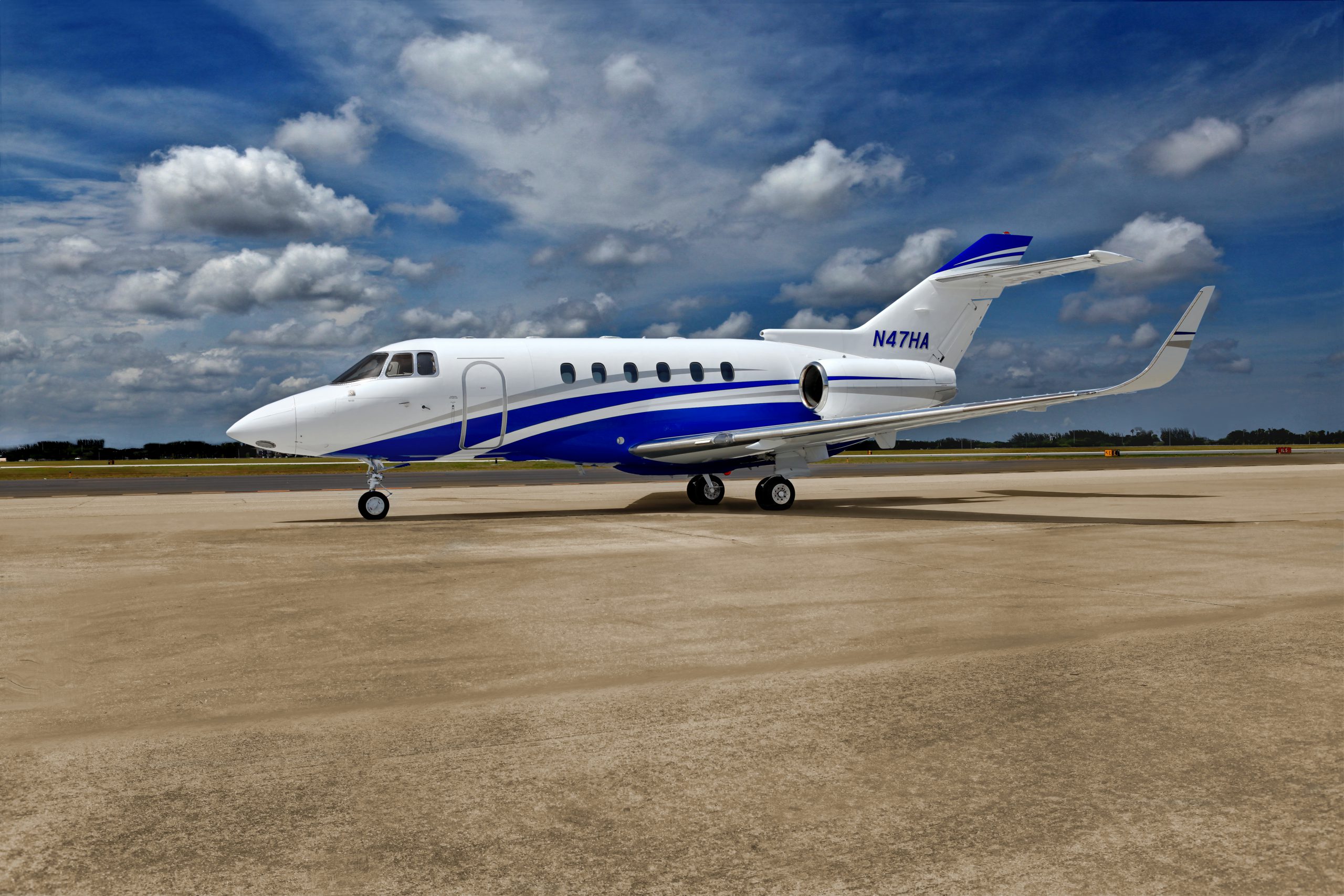 H800XP, sn258280, N47HA for Jet Access Aviation
Copyright Info Contact: Barry Gray
Biz Jet Photos, Inc. (847-367-9024)
bgray@bizjetphoto.com
www.bizjetphoto.com